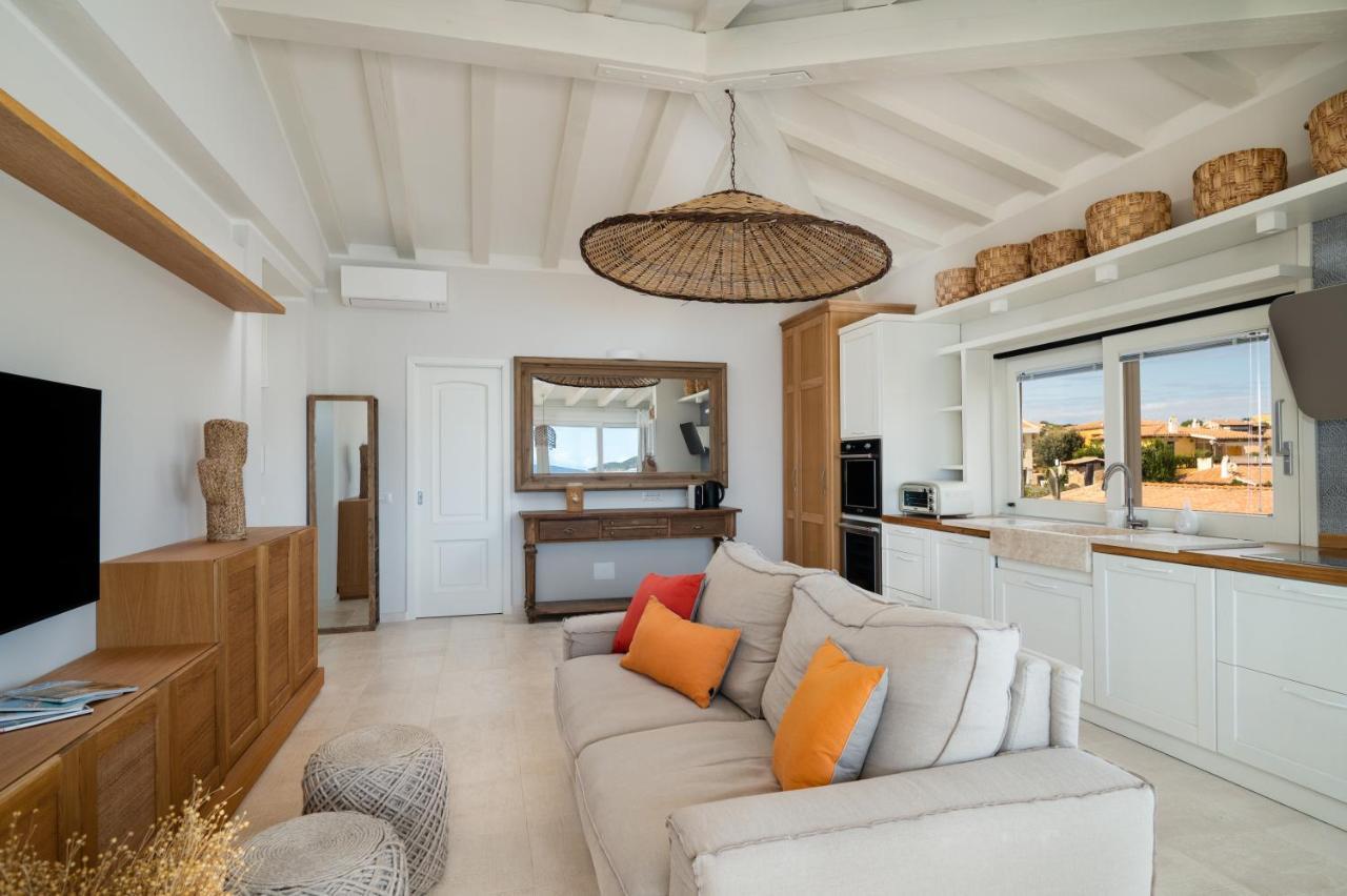 S'Abba Seafront Apartments - Your House In Sardinia กอลโฟอารันชี ภายนอก รูปภาพ