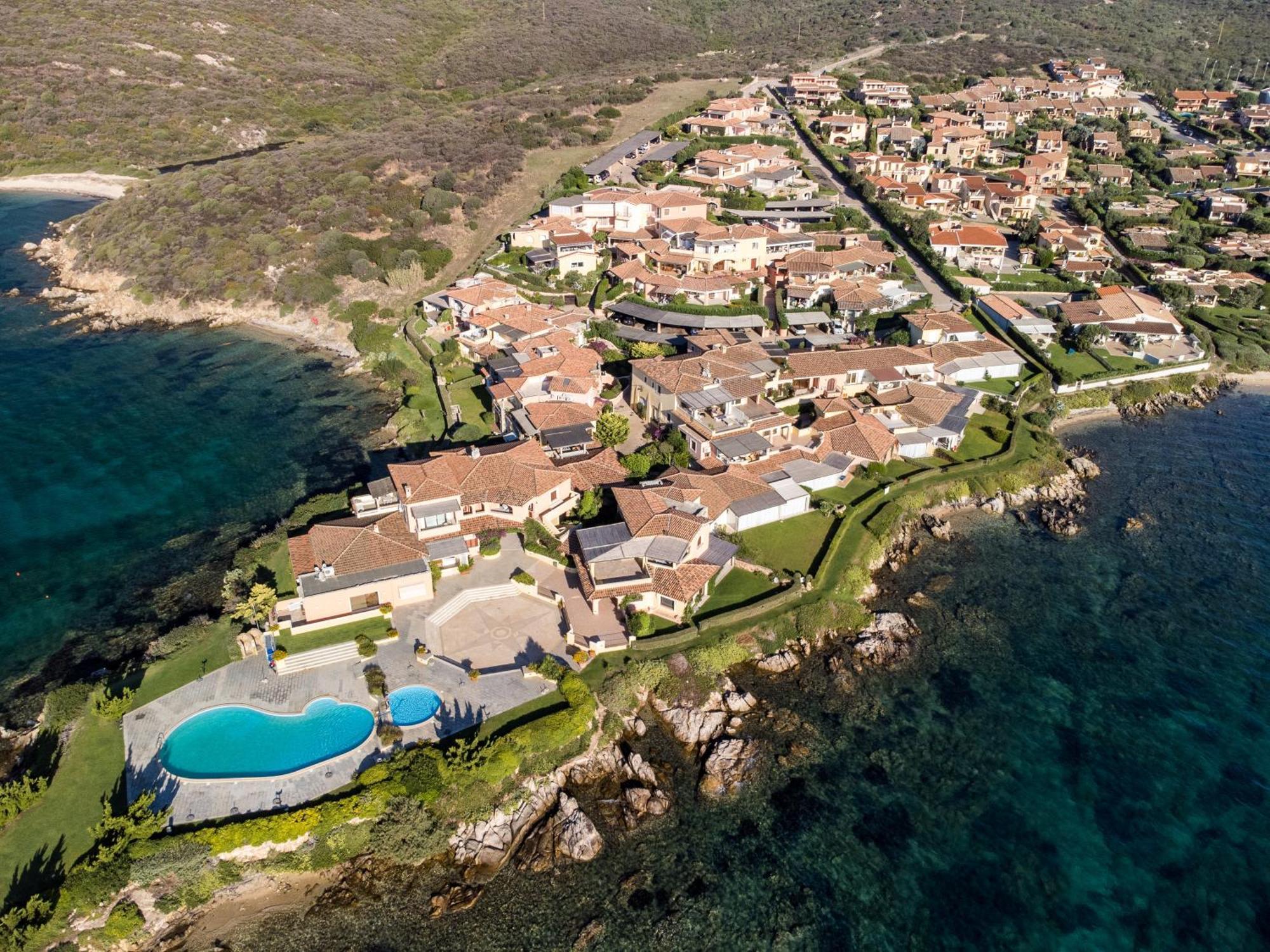 S'Abba Seafront Apartments - Your House In Sardinia กอลโฟอารันชี ภายนอก รูปภาพ
