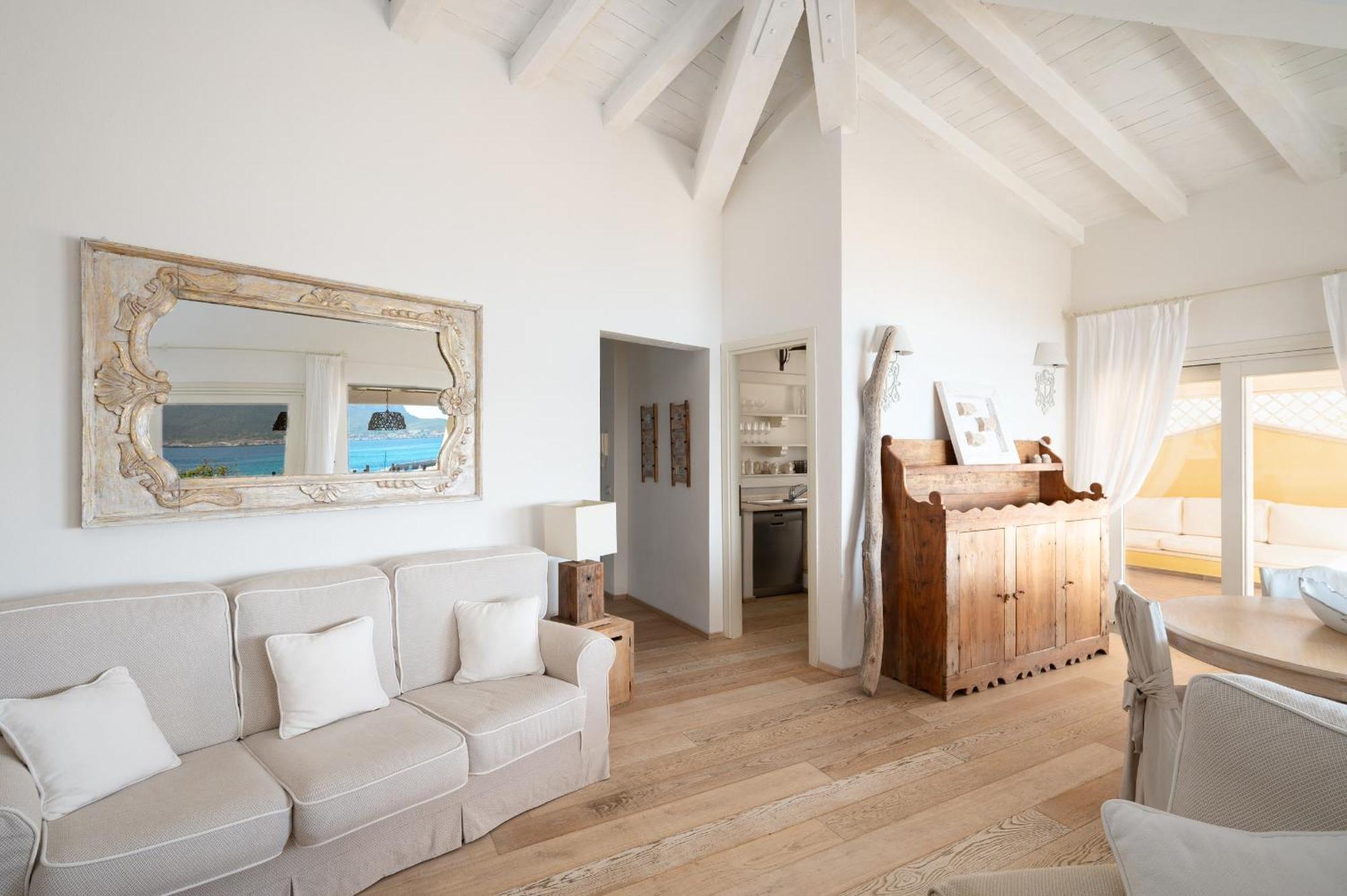 S'Abba Seafront Apartments - Your House In Sardinia กอลโฟอารันชี ภายนอก รูปภาพ