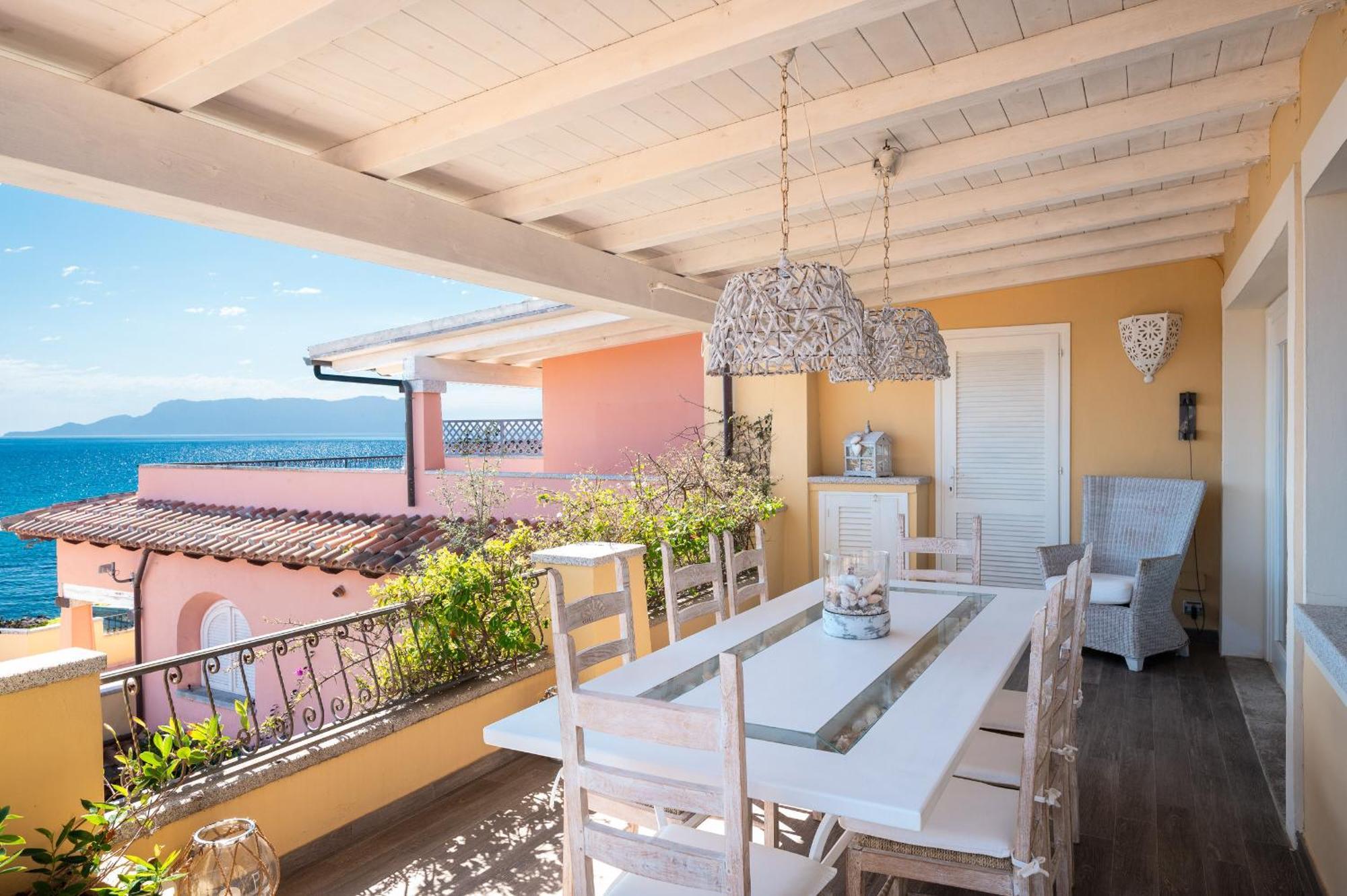 S'Abba Seafront Apartments - Your House In Sardinia กอลโฟอารันชี ภายนอก รูปภาพ