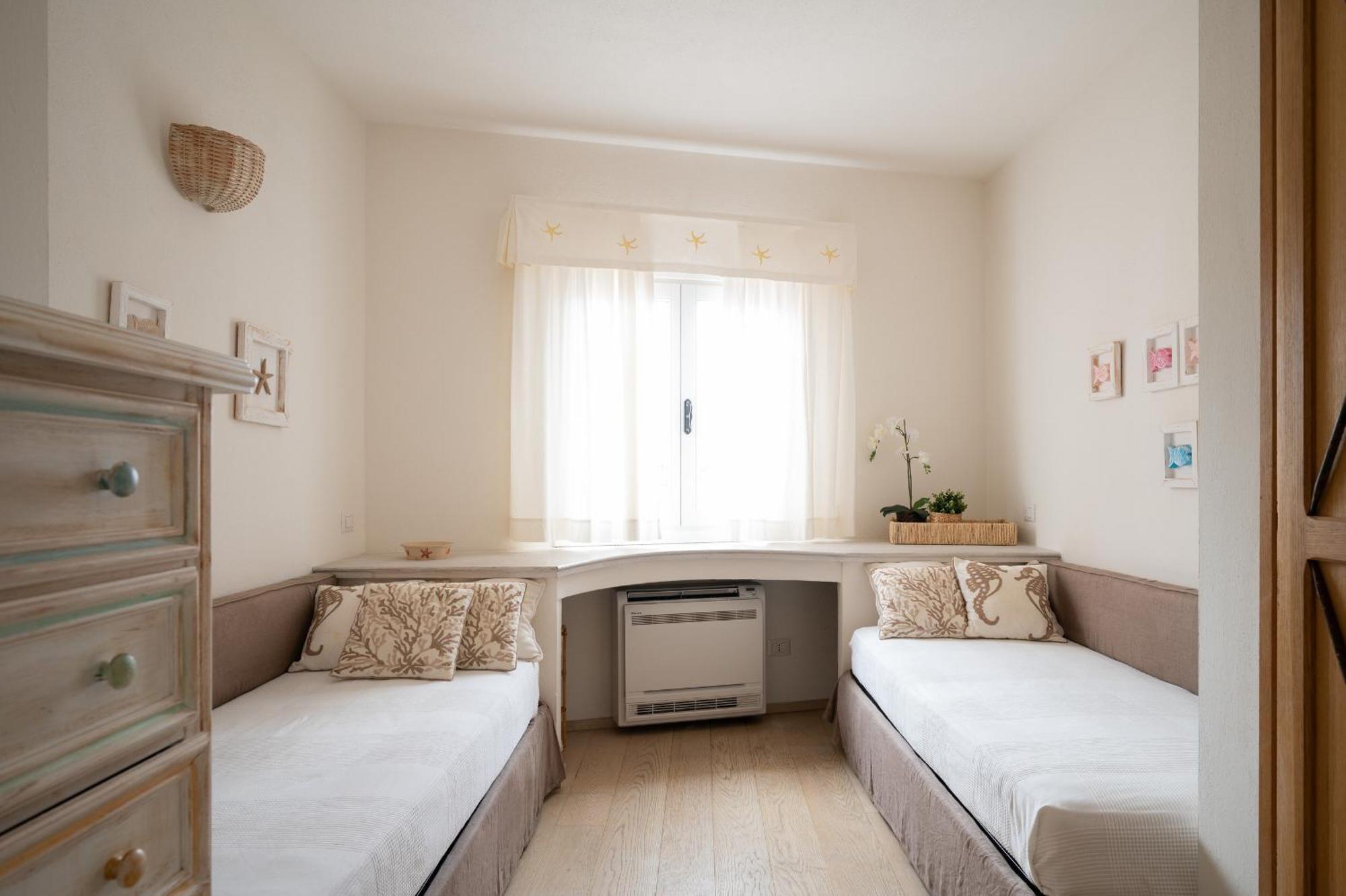 S'Abba Seafront Apartments - Your House In Sardinia กอลโฟอารันชี ภายนอก รูปภาพ