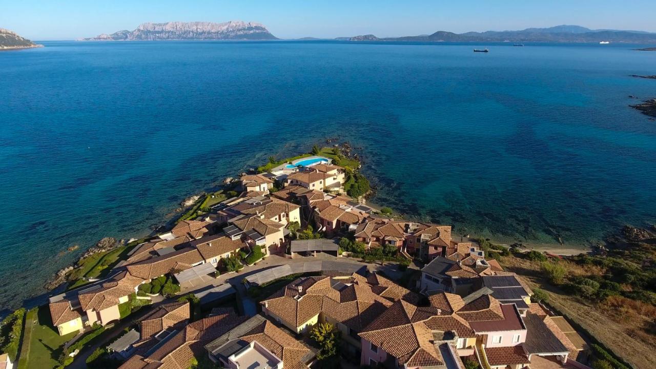 S'Abba Seafront Apartments - Your House In Sardinia กอลโฟอารันชี ภายนอก รูปภาพ